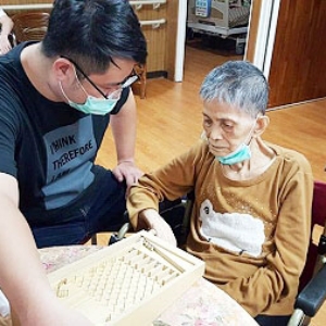 106.07.19 懷舊遊戲彈珠