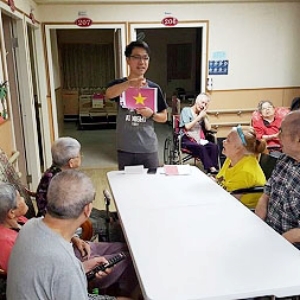 106.10.11 節慶-國慶日畫圖