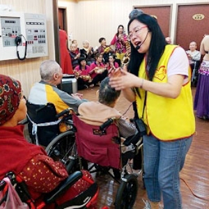 106.10.27 大腳印開心志工隊